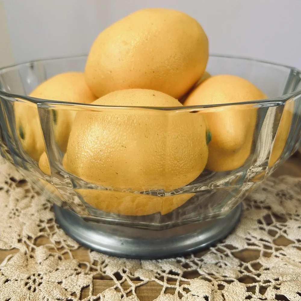 Vtg Faceted Glass Pedestal Bowl Centerpiece Fruit French Cottage Decor 9